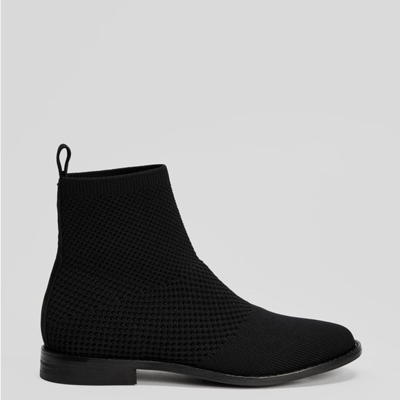 EILEEN FISHER PULL-On Black Knit Ankle Boots - Picture 1 of 12